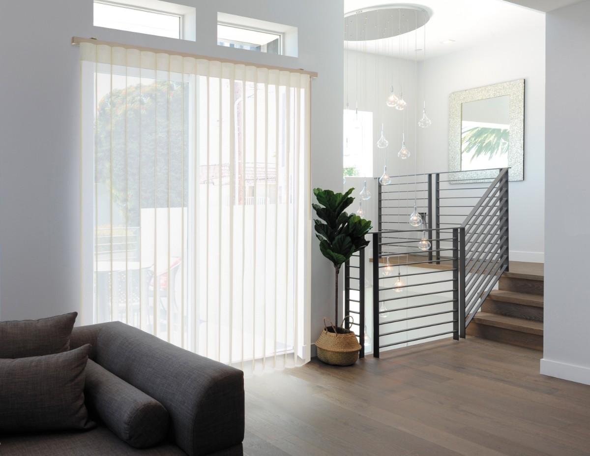 Door blinds